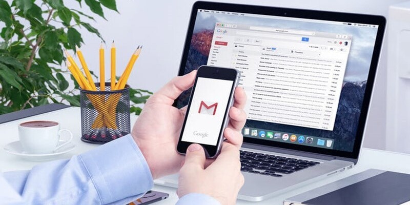 Nhắn tin vào email nhận hỗ trợ miễn phí